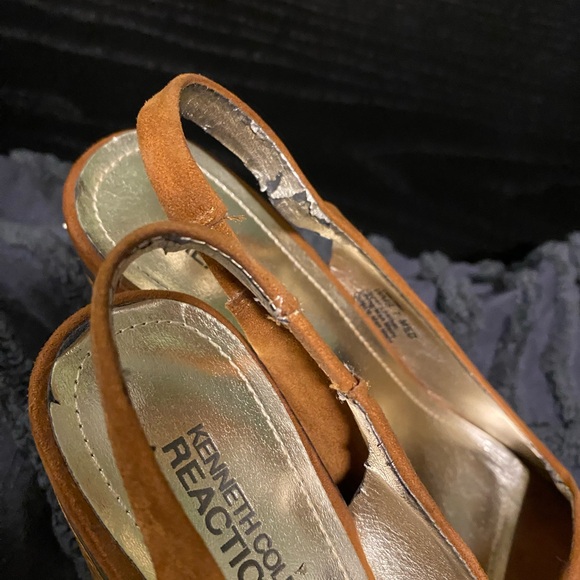 Kenneth Cole reaction Suede wedges Sz 7 - Picture 5 of 5